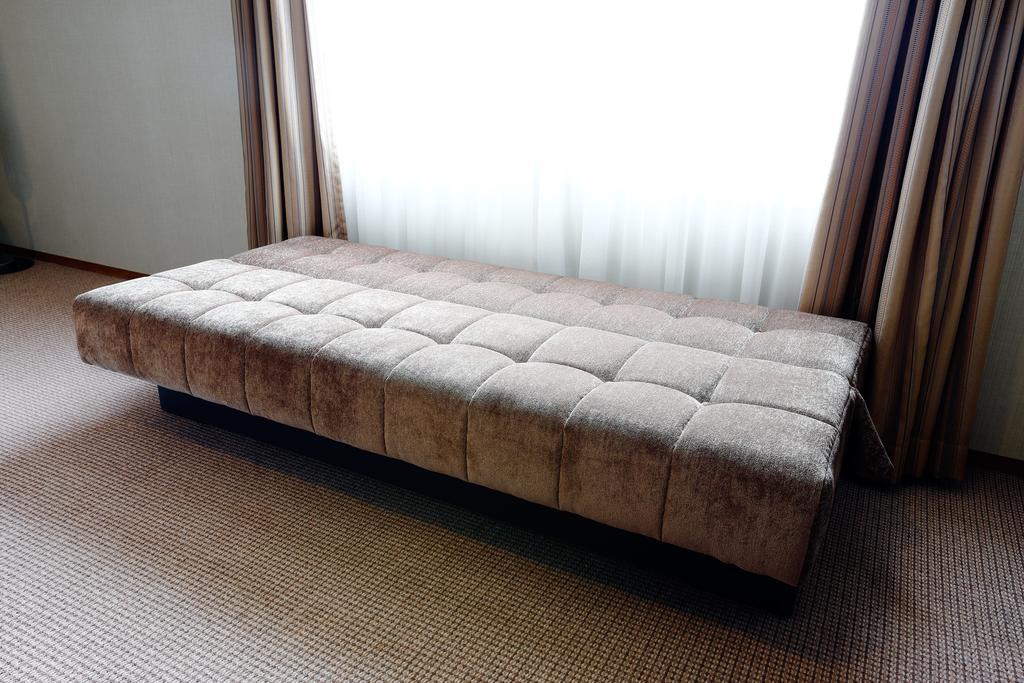 Keisei Hotel Miramare Тиба Экстерьер фото